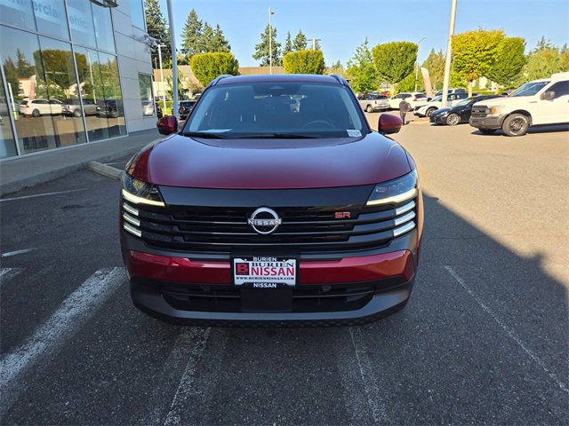 Used 2025 Nissan Kicks SR image 3