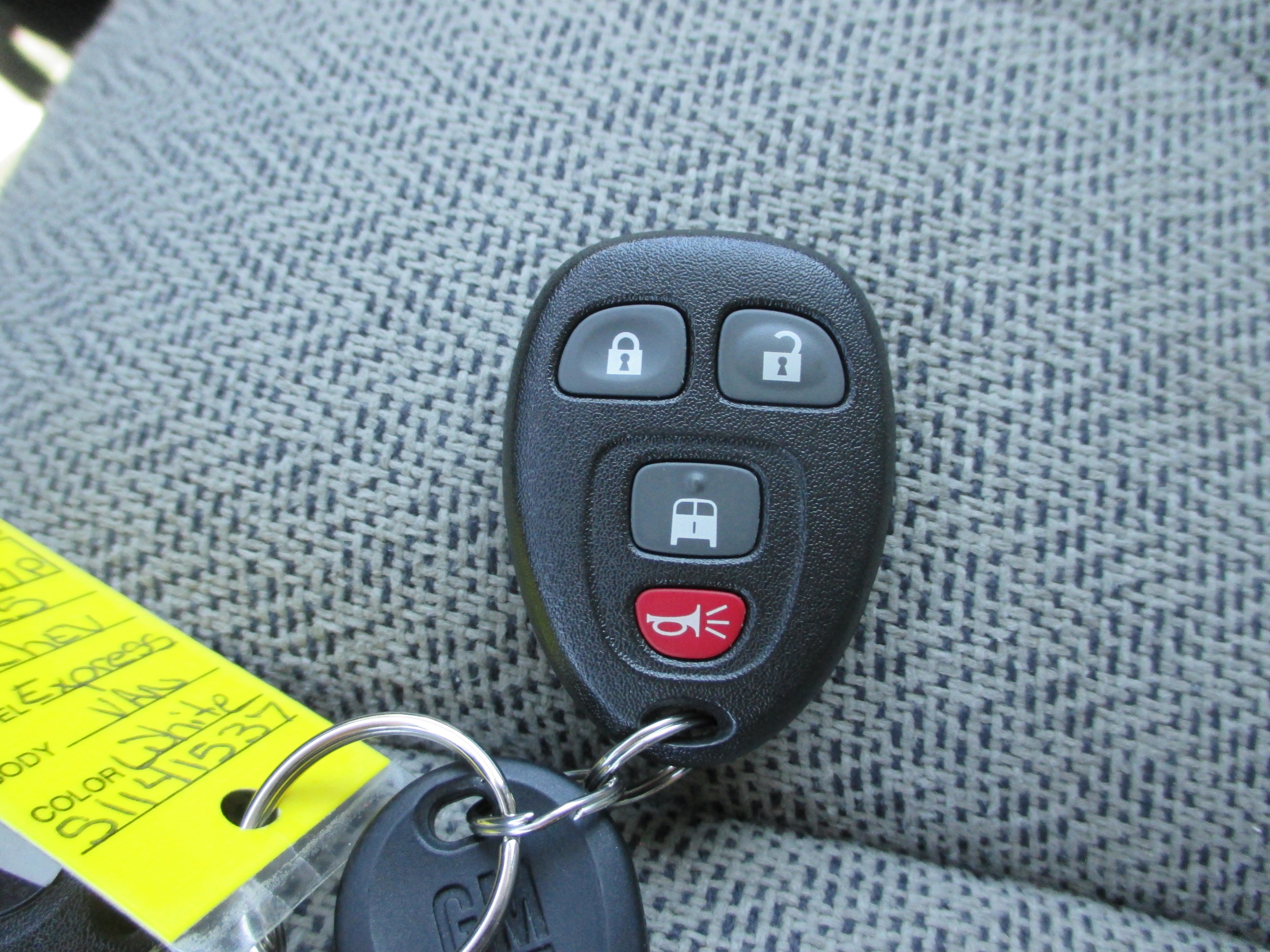 Used 2025 Chevrolet Express 3500 LS RWD image 16