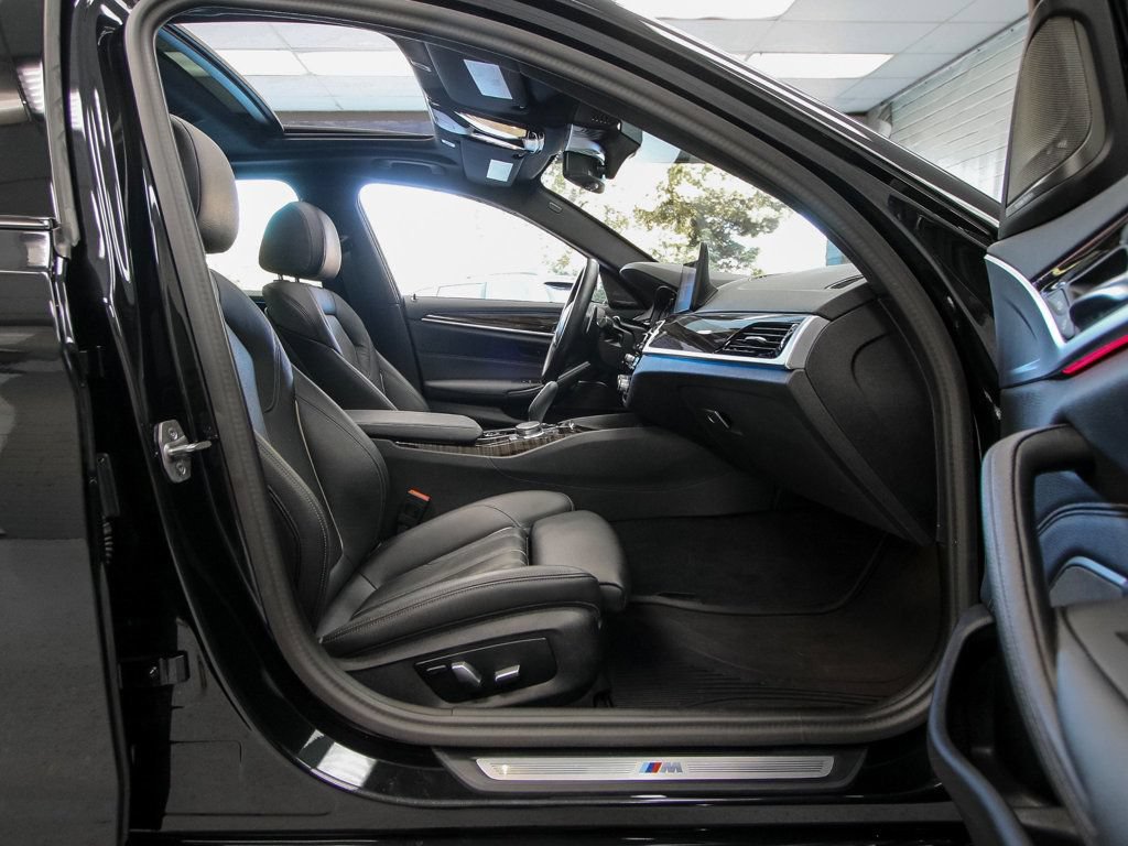 Used 2023 BMW 530e xDrive w/ Premium Package AWD/4WD image 20