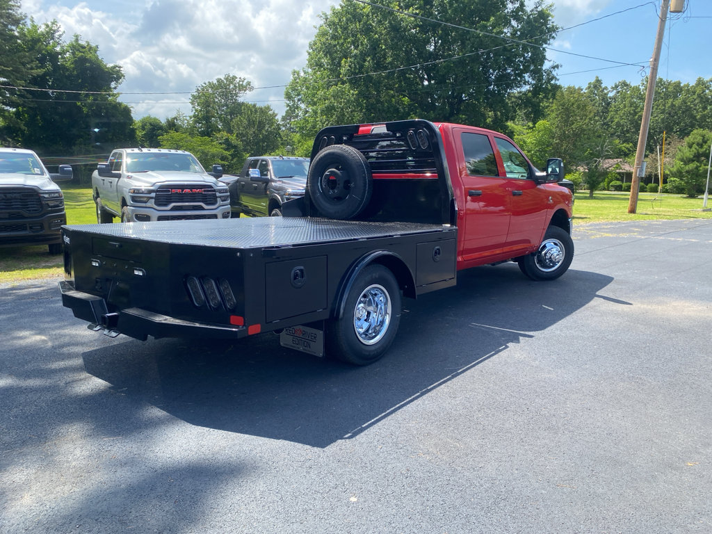New 2026 RAM 3500 Tradesman w/ Chrome Appearance Group A AWD/4WD image 4