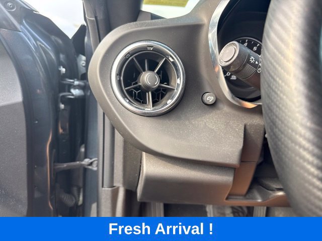 Used 2022 Chevrolet Camaro LS RWD image 9
