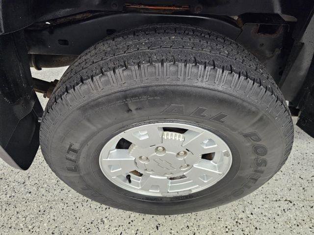 Used 2005 Chevrolet Colorado LS image 40
