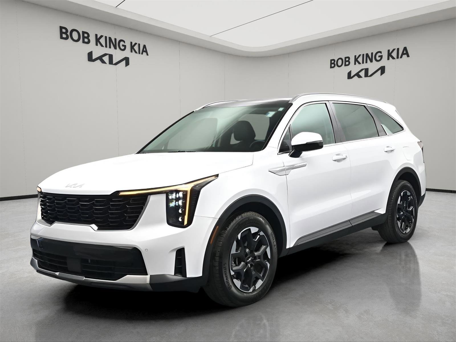 Used 2025 Kia Sorento S w/ Panoramic Sunroof Package FWD image 1