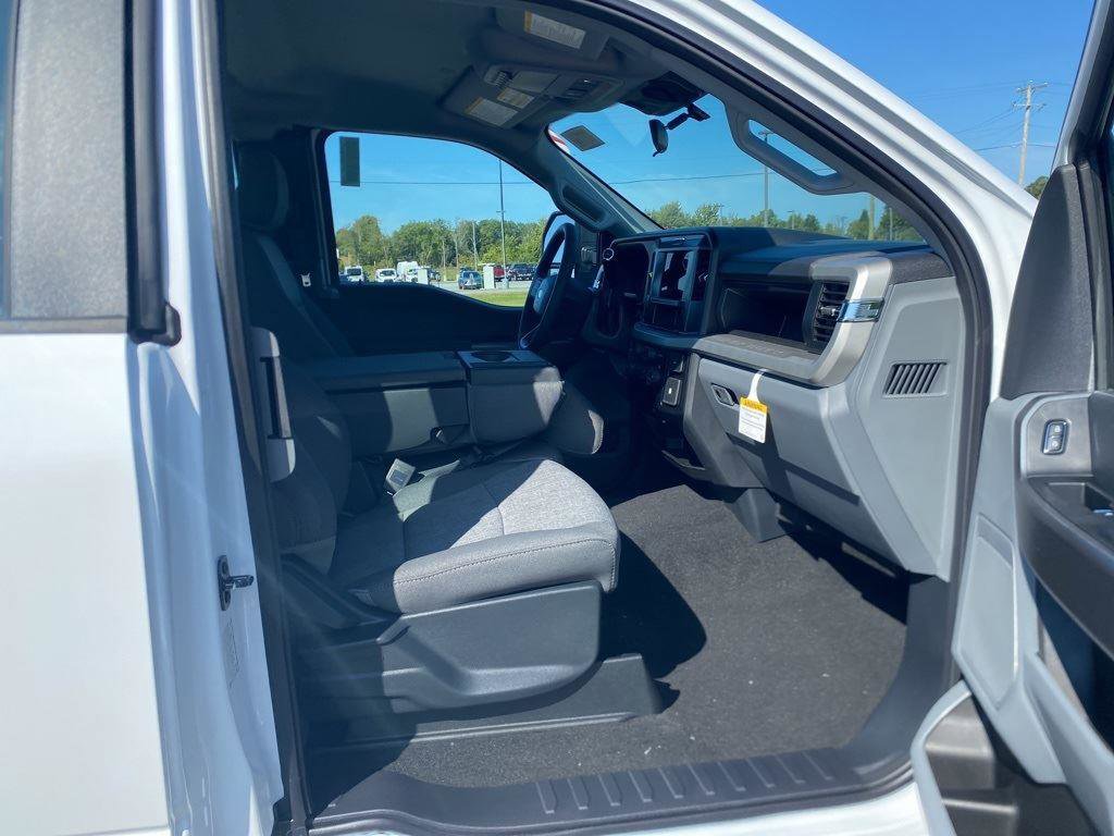 New 2026 Ford F350 XL w/ STX Appearance Package AWD/4WD image 24