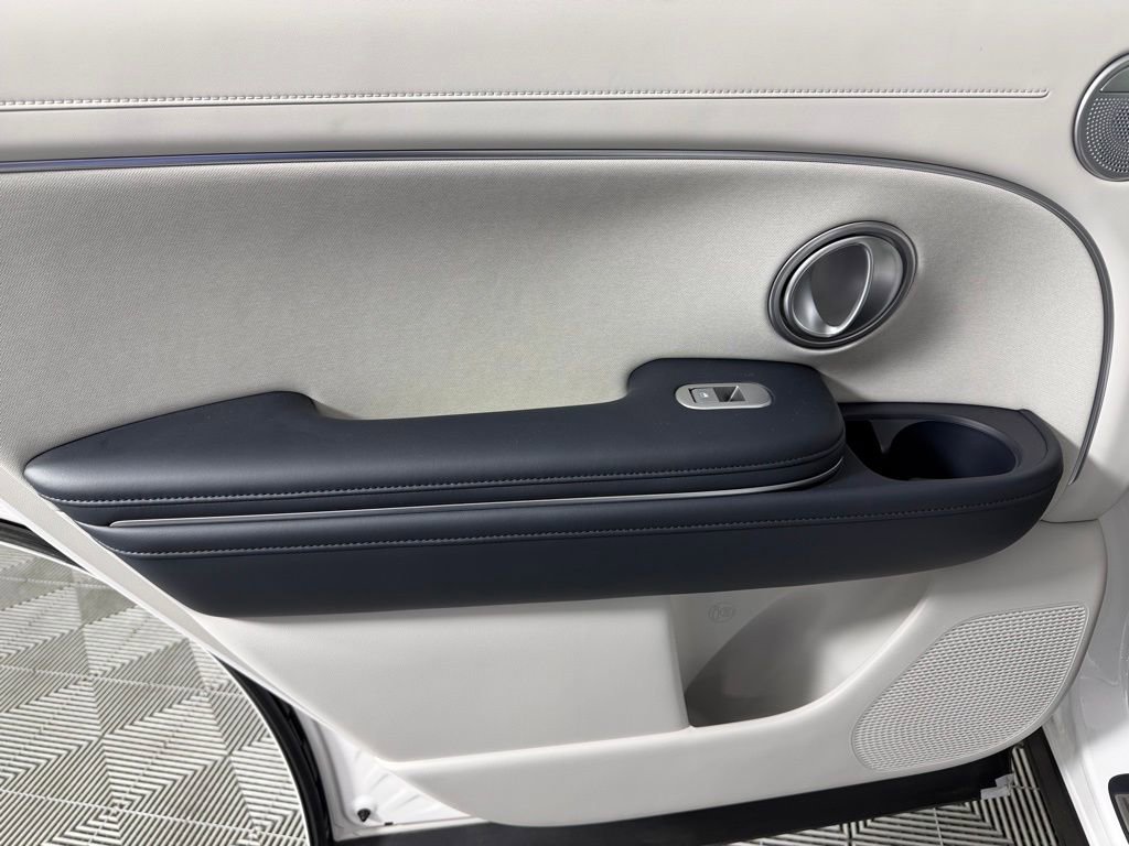 Used 2026 Hyundai Palisade Calligraphy image 30