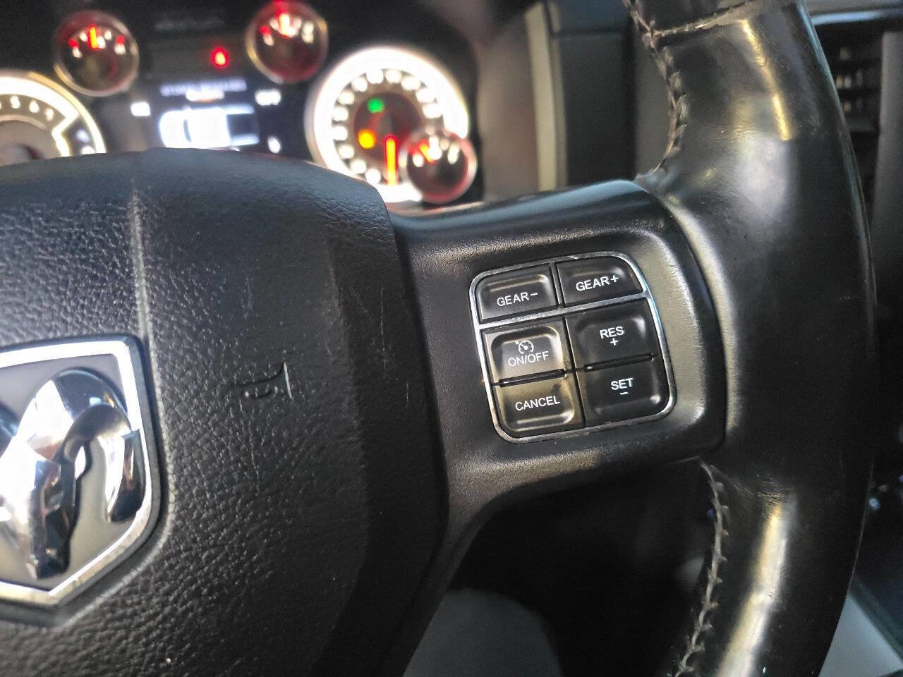 Used 2015 RAM 1500 Sport w/ Sport Premium Group AWD/4WD image 32