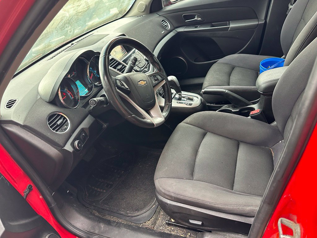 Used 2014 Chevrolet Cruze LT w/ All-Star Edition FWD image 6