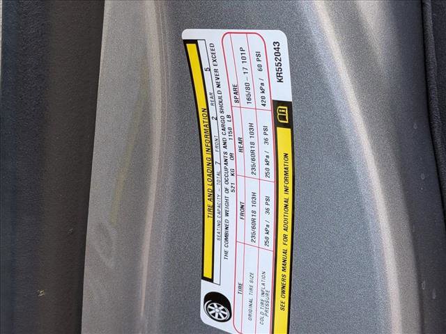 Used 2019 Chrysler Pacifica Limited image 17