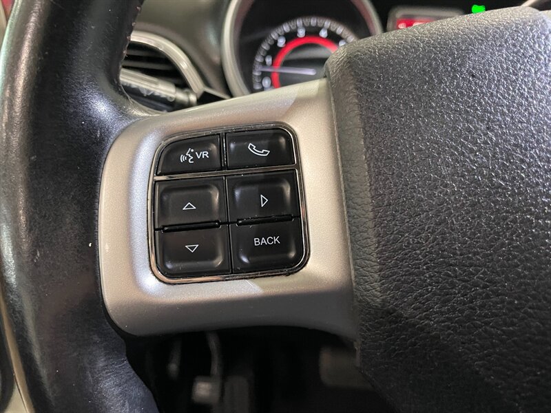 Used 2016 Dodge Journey R/T w/ Driver Convenience Group AWD/4WD image 9