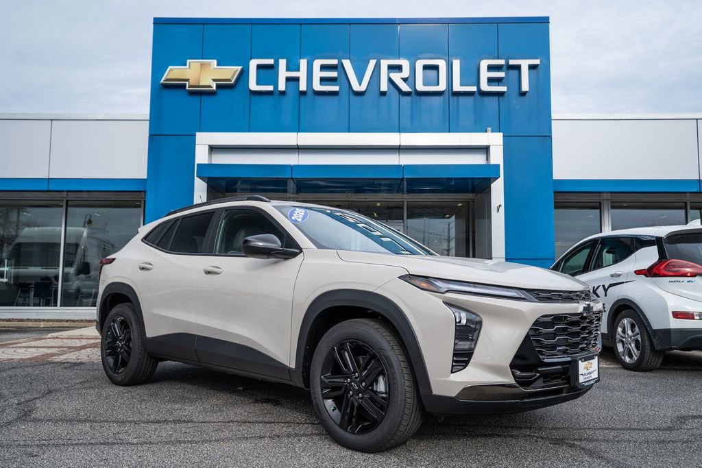 New 2026 Chevrolet Trax ACTIV w/ Sunroof Package image 1
