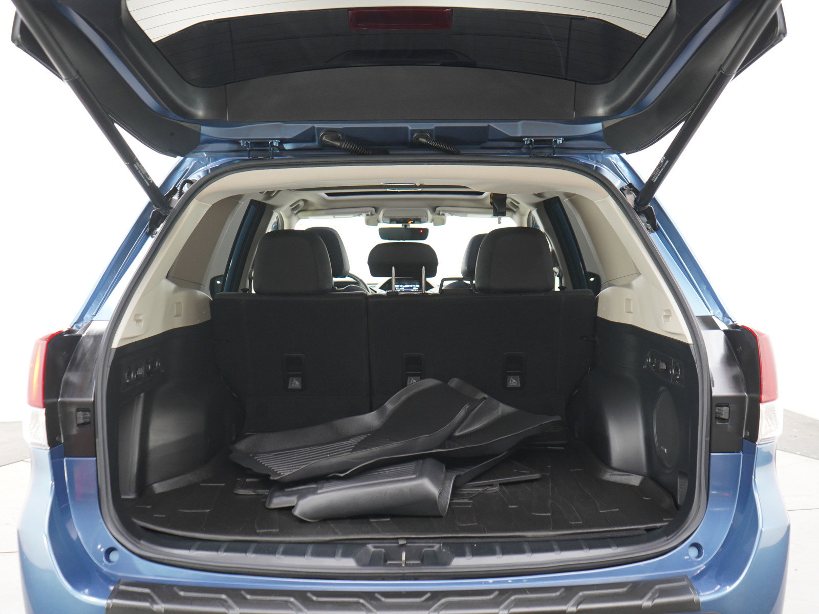 Used 2019 Subaru Forester Touring w/ Popular Package #3 AWD/4WD image 16