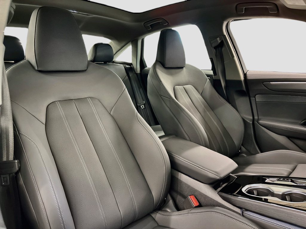 New 2026 Audi A6 Premium Plus AWD/4WD image 15