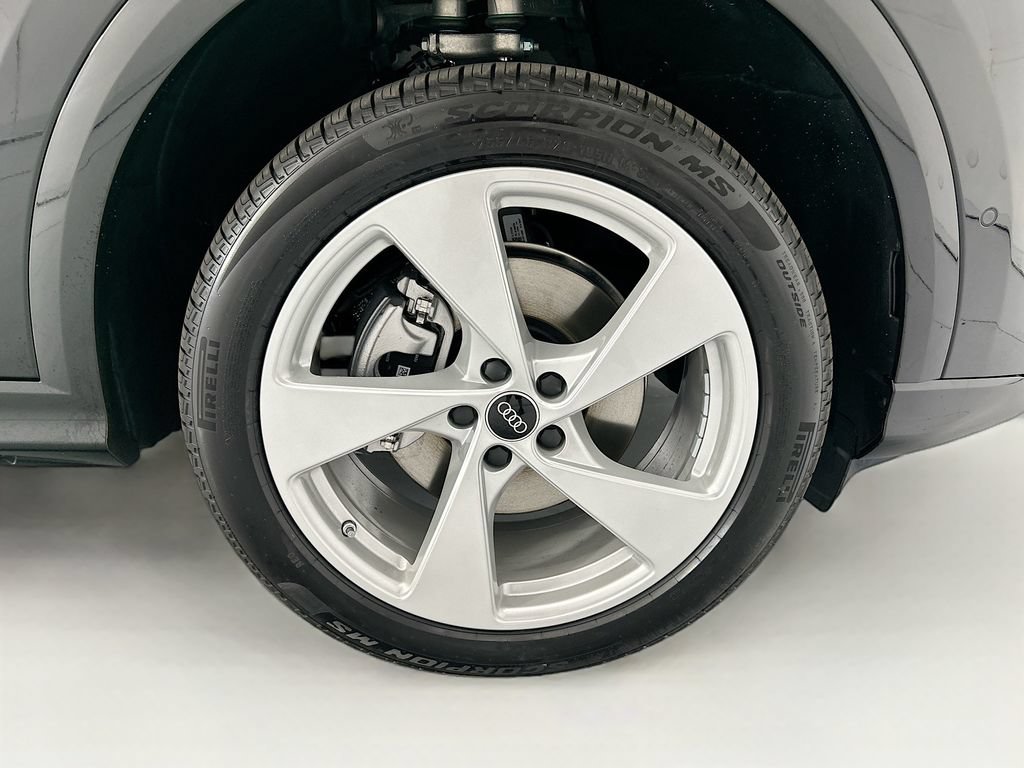 Used 2026 Audi Q5 Premium Plus AWD/4WD image 31