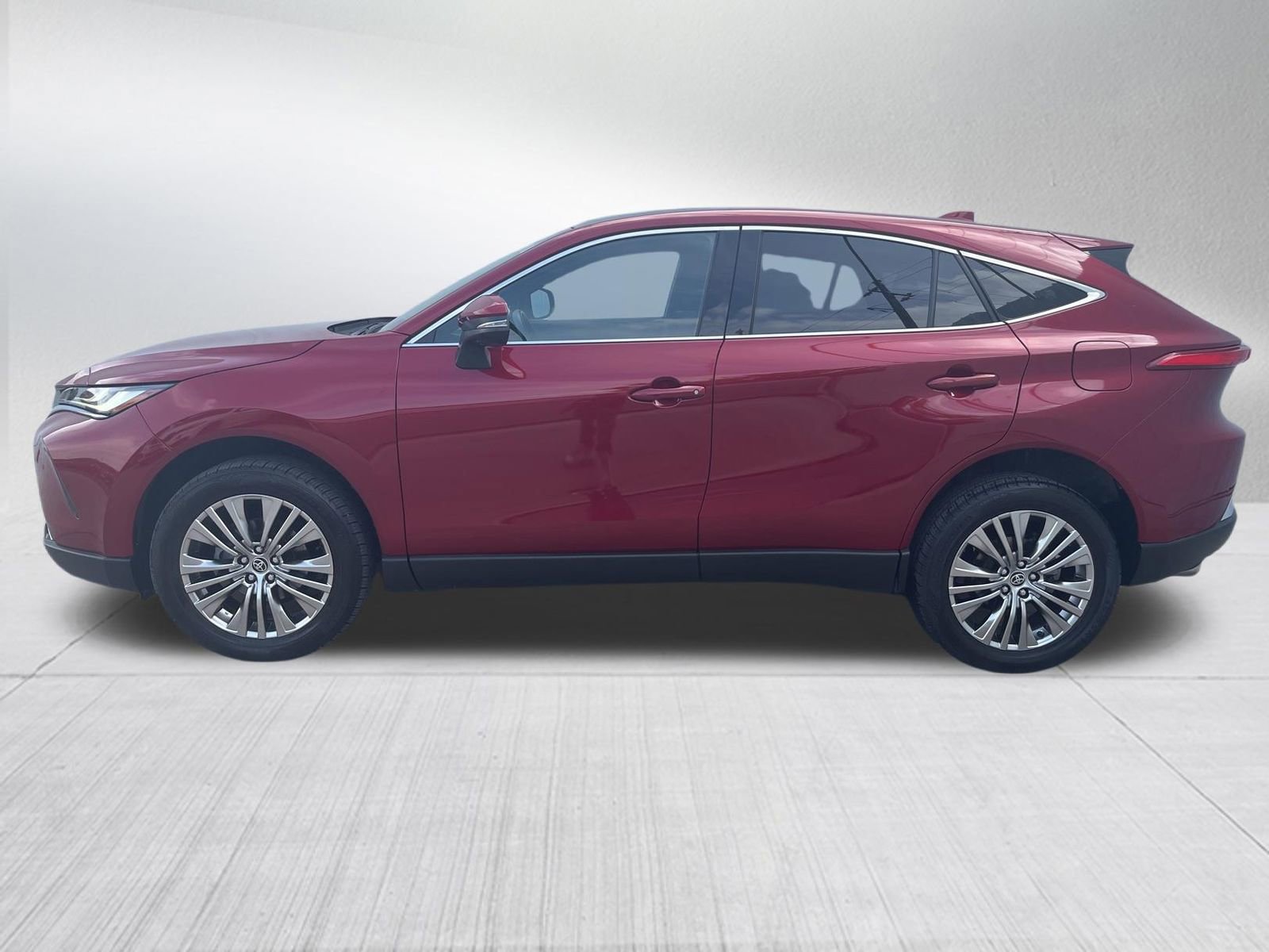 Used 2023 Toyota Venza Limited AWD/4WD image 4