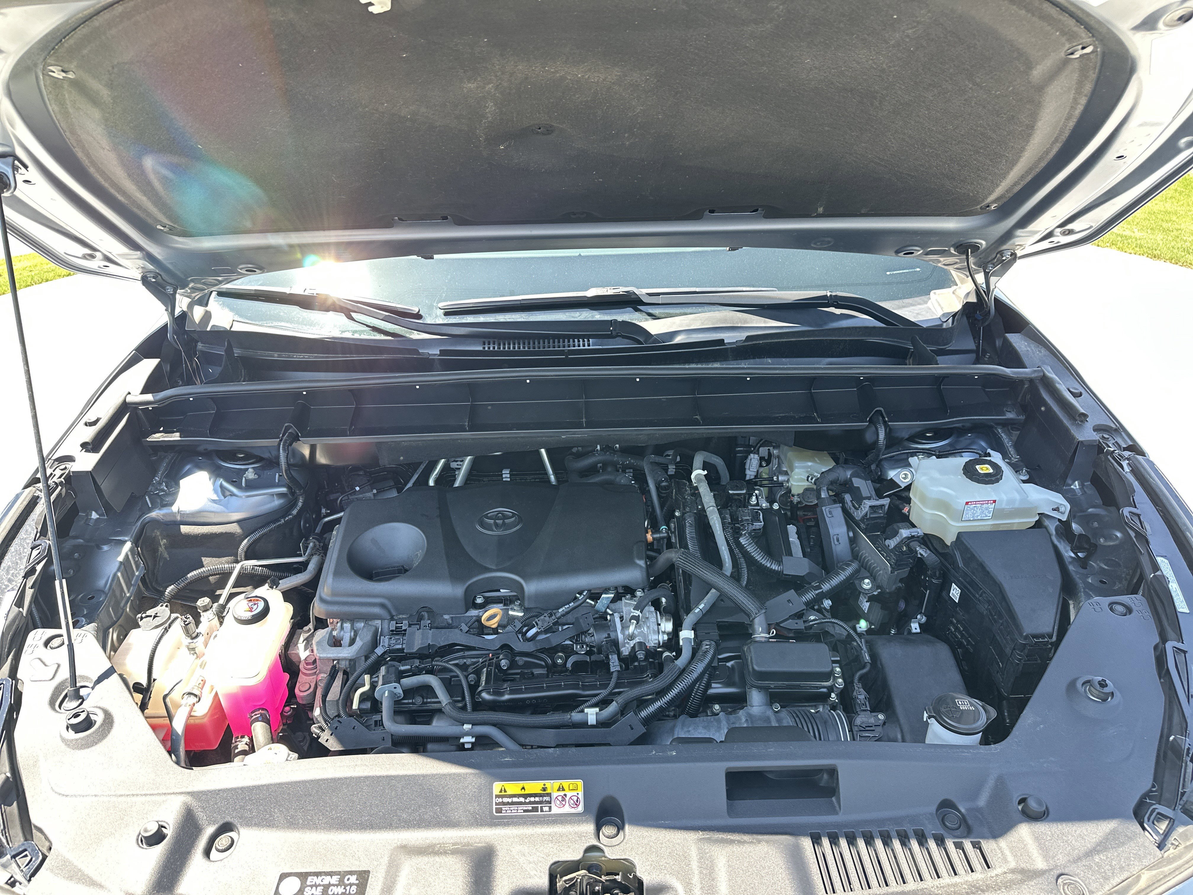 Used 2022 Toyota Highlander XLE FWD image 36