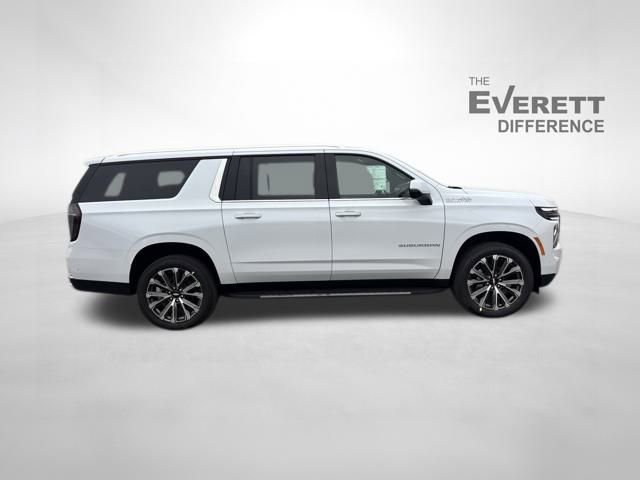 New 2026 Chevrolet Suburban High Country w/ Sun And Tow Package image 17