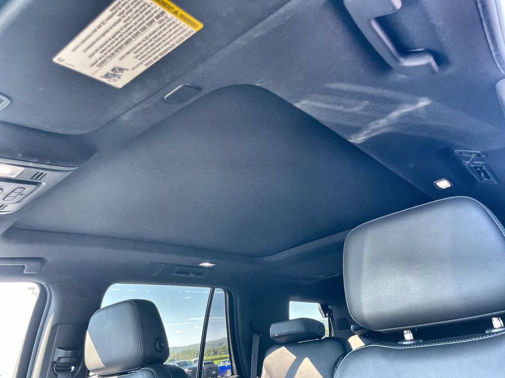 Used 2021 Chevrolet Tahoe LT w/ LT Signature Package AWD/4WD image 18