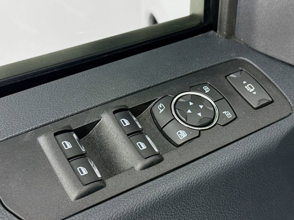 Used 2022 Ford F350 Lariat w/ Lariat Value Package image 18