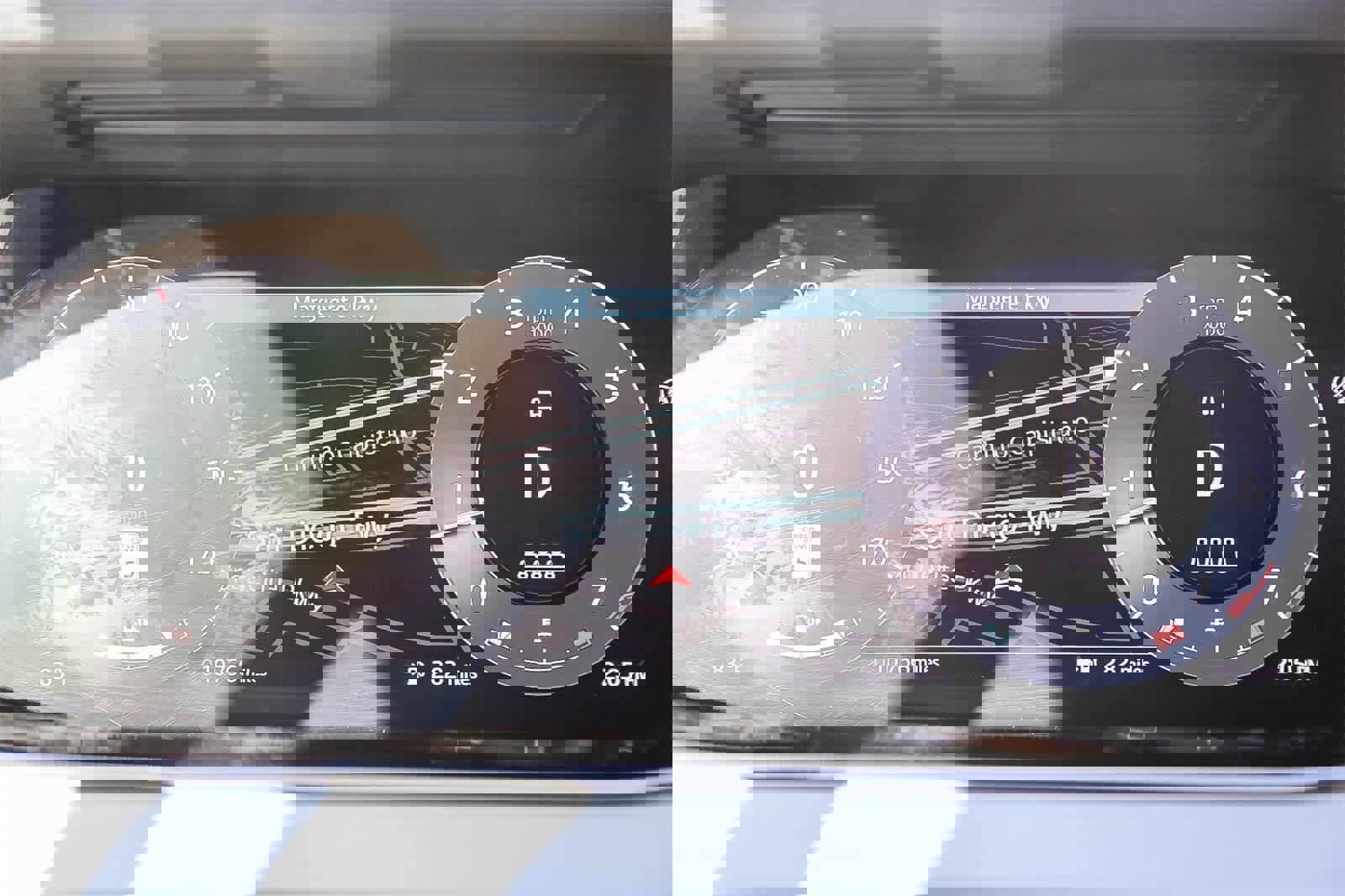 Certified 2025 Land Rover Range Rover Evoque S image 21