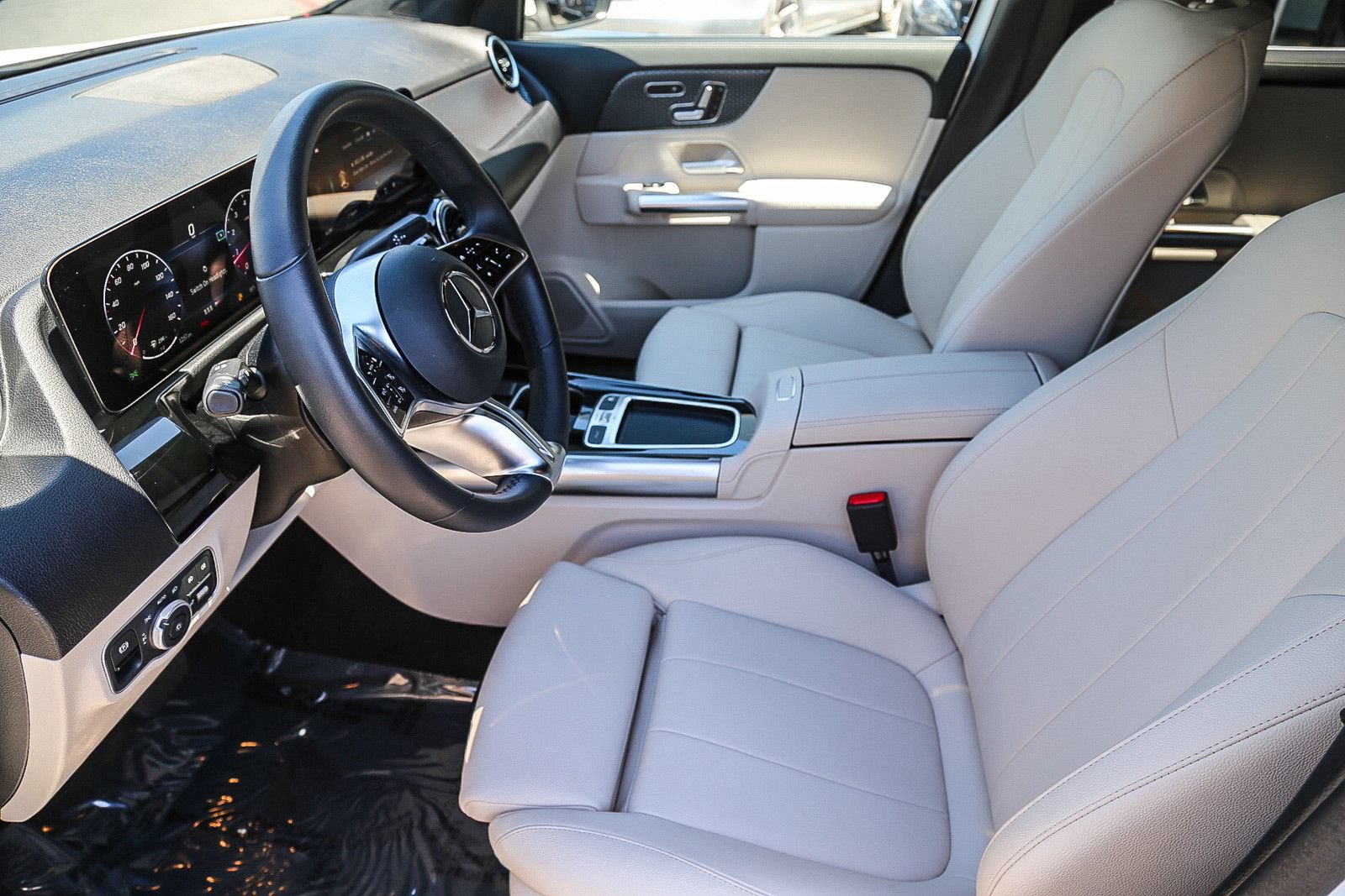 Certified 2026 Mercedes-Benz GLA 250 image 15