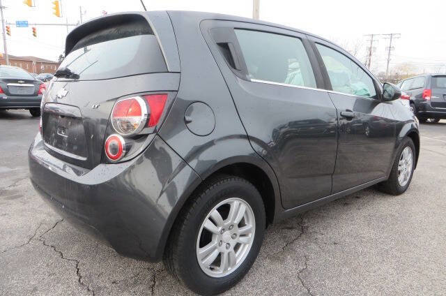 Used 2016 Chevrolet Sonic LT FWD image 25