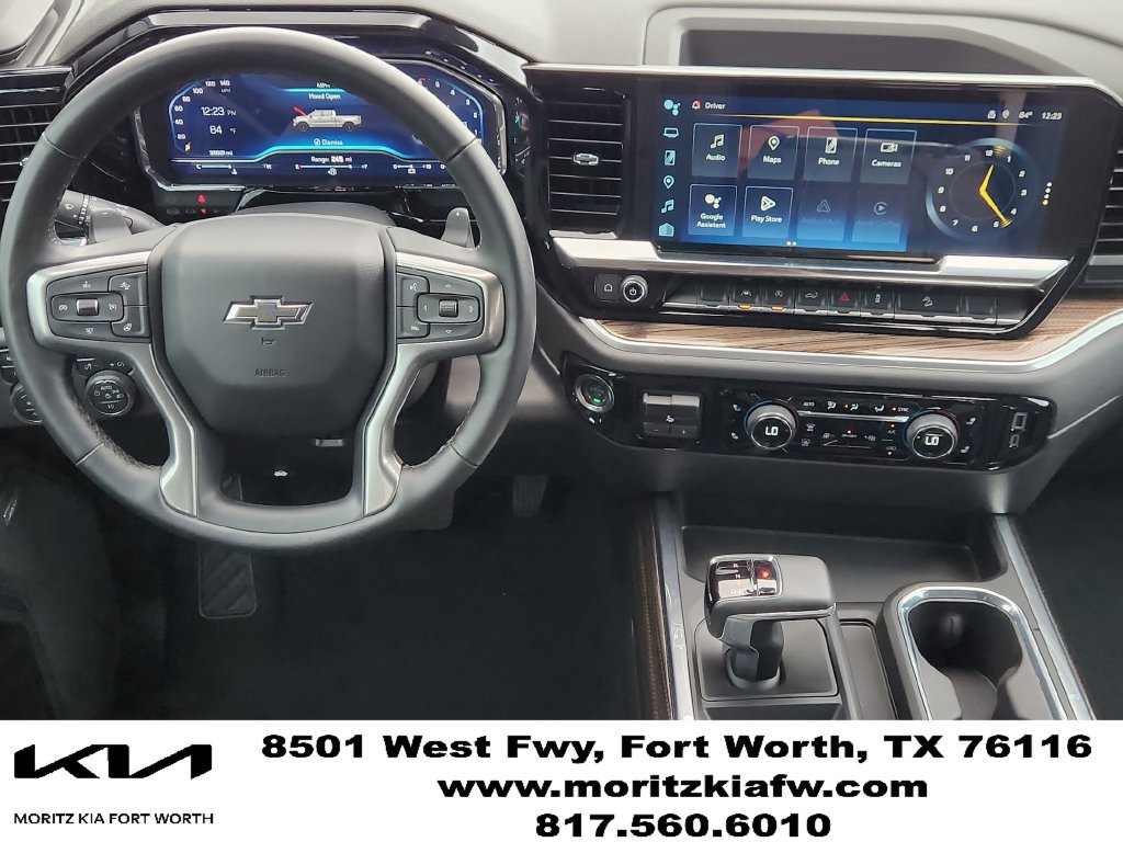 Used 2025 Chevrolet Silverado 1500 LT Trail Boss w/ Convenience Package II AWD/4WD image 27