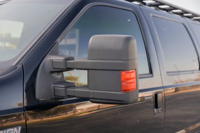 Used 2002 Ford Excursion Limited AWD/4WD image 17