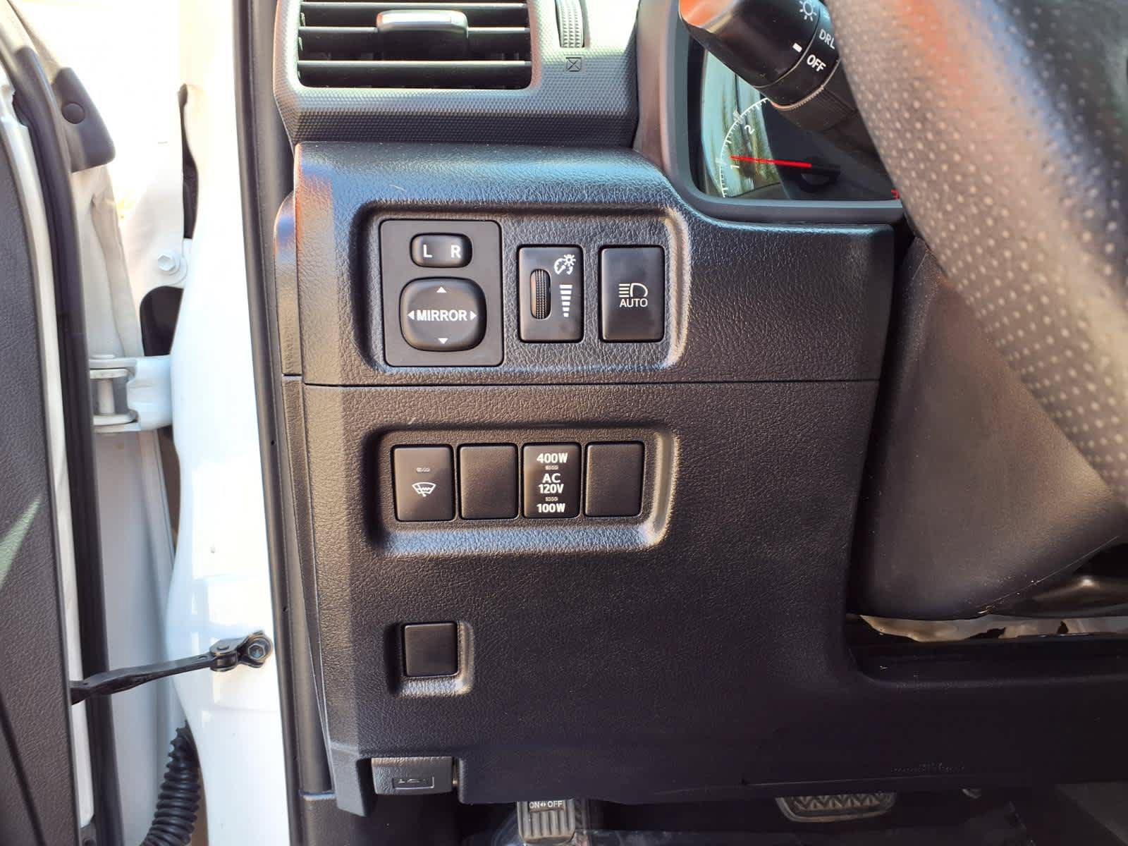 Used 2020 Toyota 4Runner SR5 w/ Wilderness Package AWD/4WD image 17