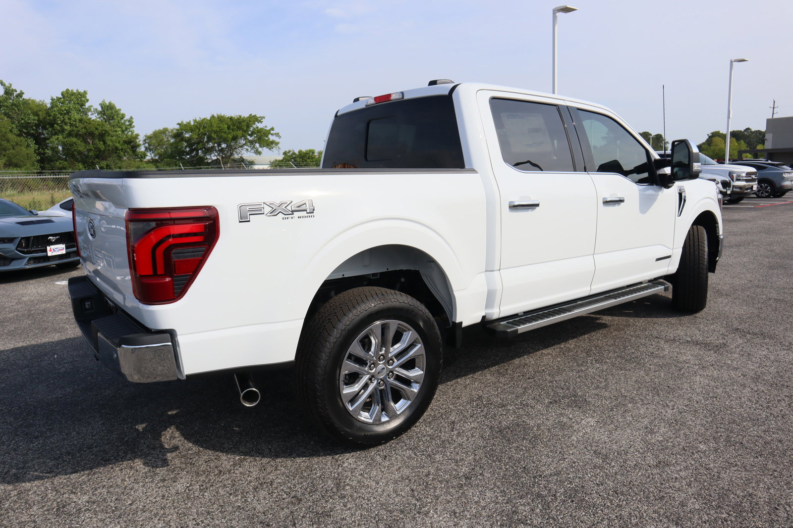 New 2025 Ford F150 Lariat w/ Equipment Group 501A Mid image 2