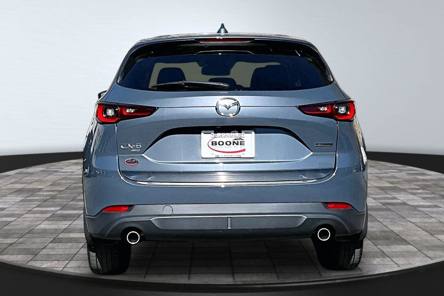 Used 2023 MAZDA CX-5 Carbon Edition image 5