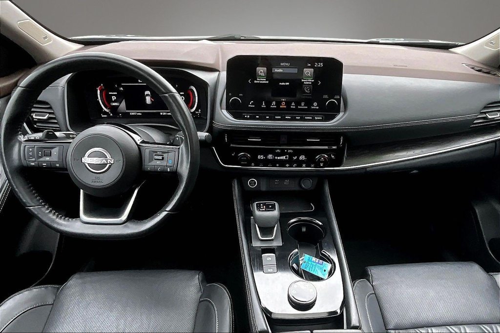 Used 2023 Nissan Rogue Platinum AWD/4WD image 7