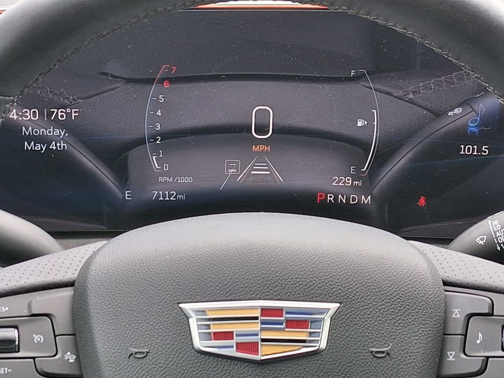 Used 2025 Cadillac XT4 Sport FWD image 13