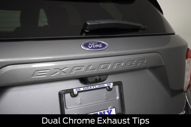 Used 2023 Ford Explorer XLT w/ Equipment Group 202A image 30