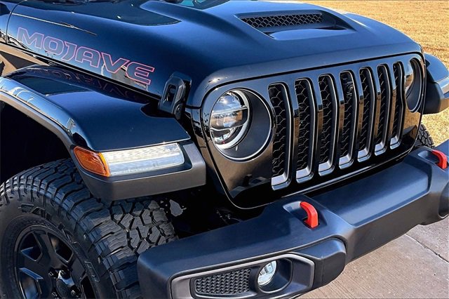 Used 2022 Jeep Gladiator Mojave w/ LED Lighting Group image 31
