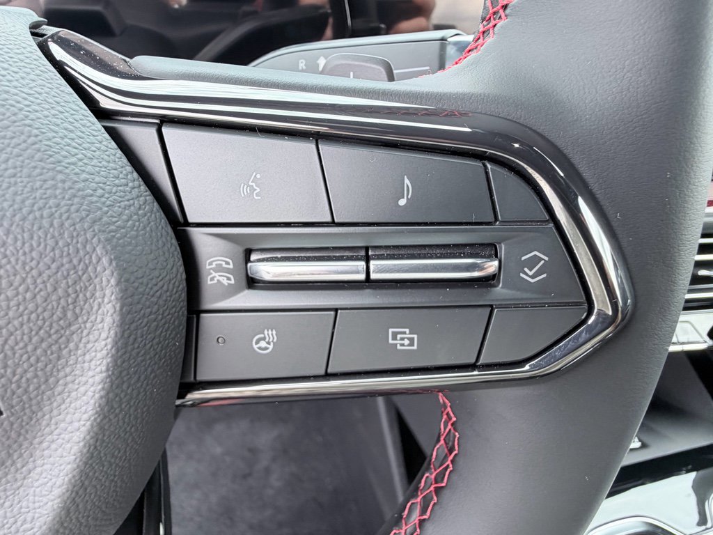 New 2026 Chevrolet Traverse RS image 16