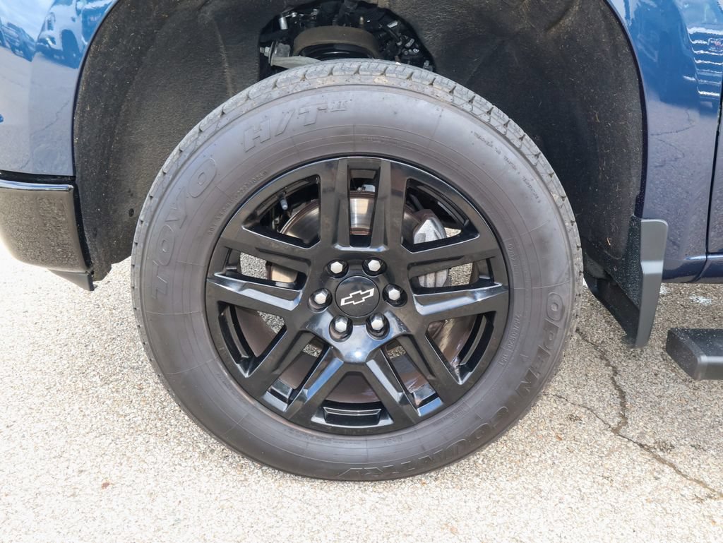 Used 2022 Chevrolet Silverado 1500 LT Trail Boss AWD/4WD image 32