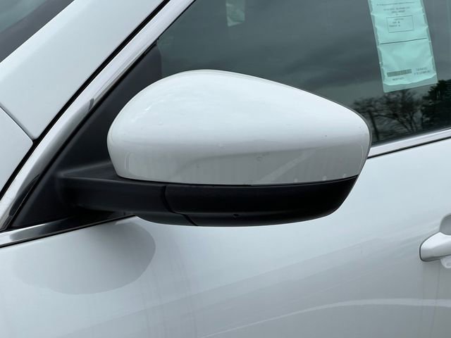 New 2026 Ford Escape SE w/ Class II Trailer Tow Package FWD image 35