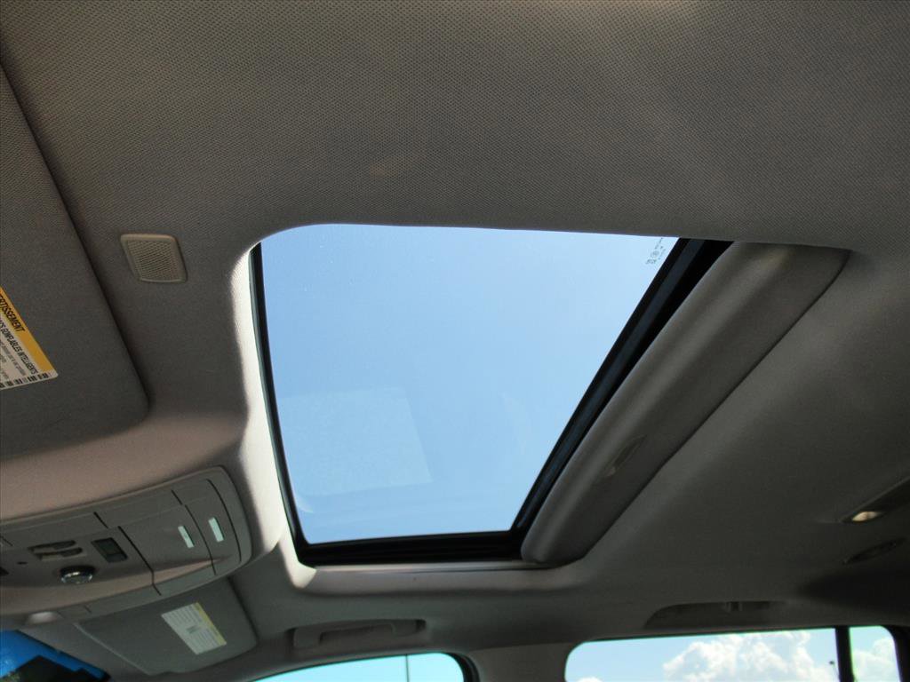 Used 2019 GMC Yukon XL Denali image 17