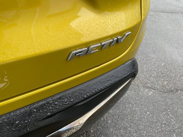 Used 2024 Chevrolet Trax ACTIV w/ Driver Confidence Package image 14