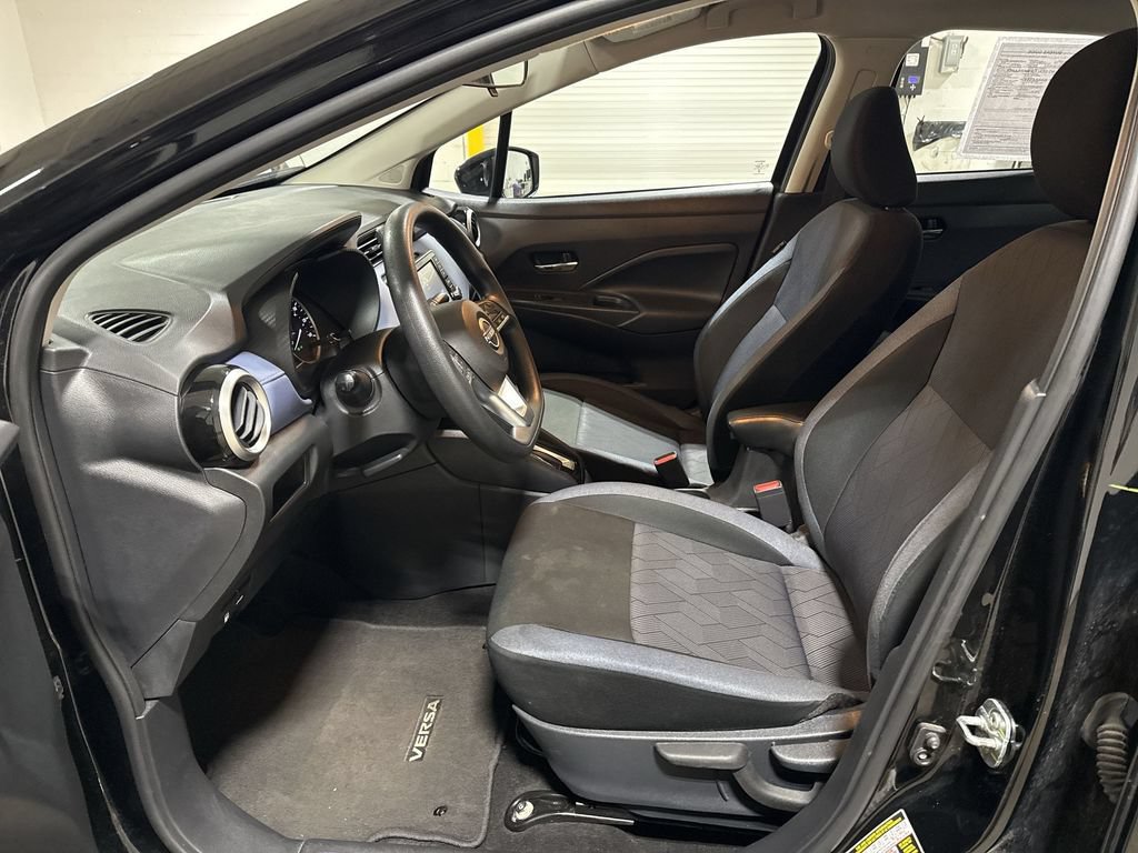Used 2024 Nissan Versa SV FWD image 18