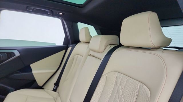 Used 2025 BMW X3 xDrive30i w/ Premium Package image 30