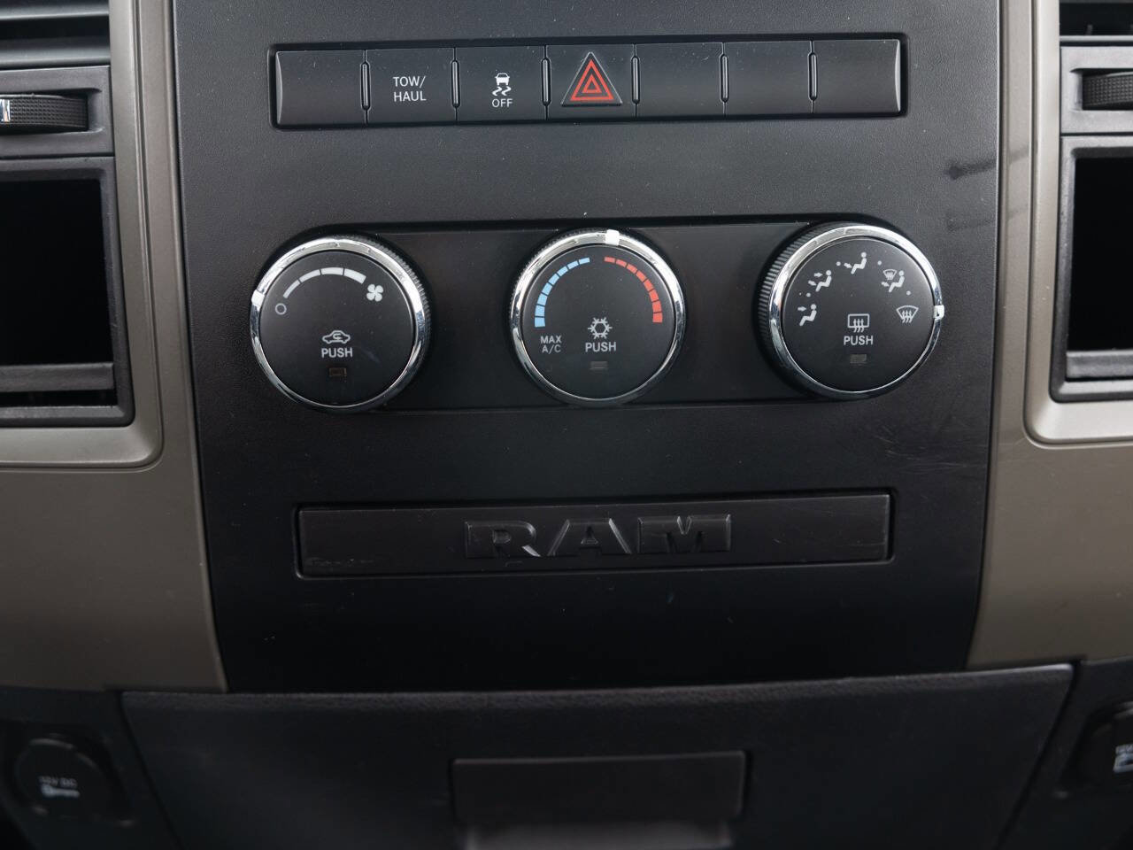 Used 2012 RAM 1500 Express image 35