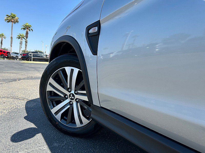 New 2025 Mitsubishi Outlander Sport ES image 5