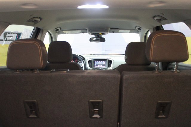 Used 2021 GMC Terrain SLE image 11