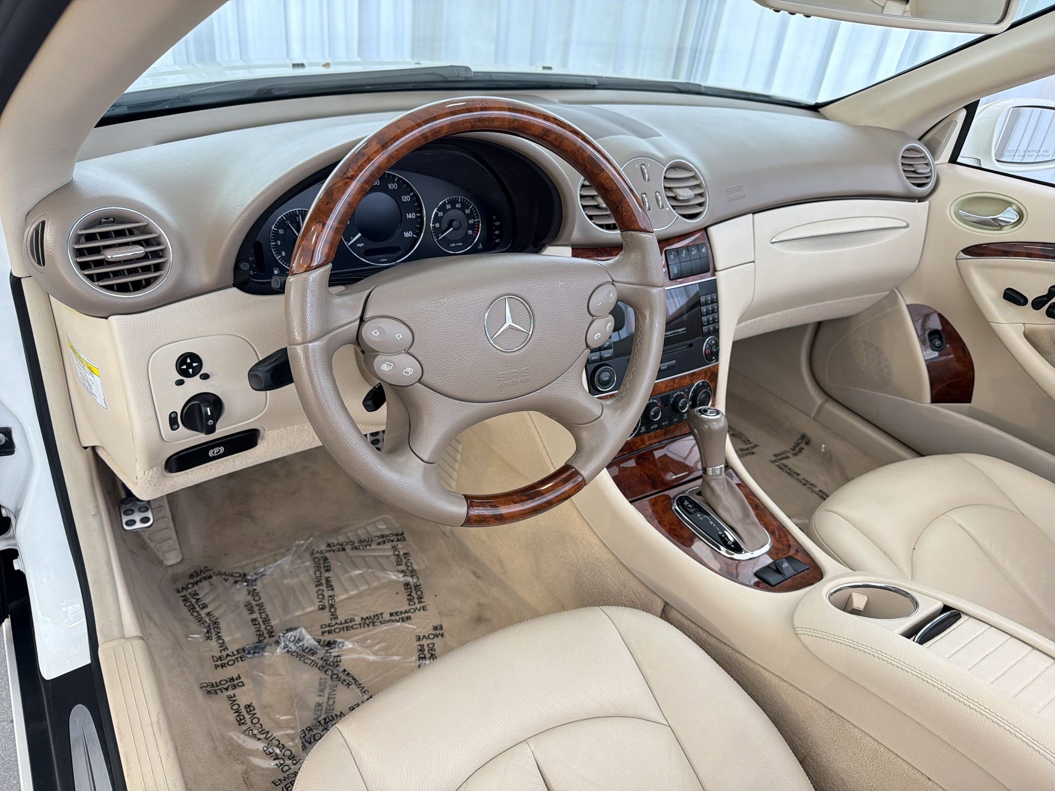 Used 2006 Mercedes-Benz CLK 350 Cabriolet image 4