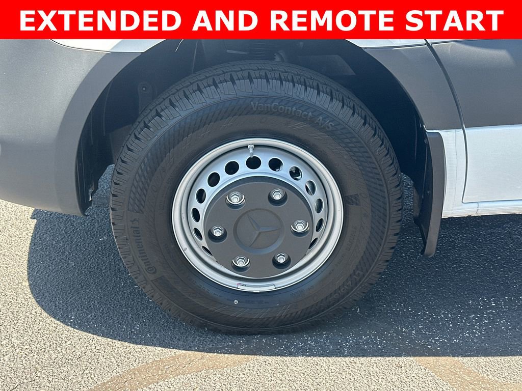 Used 2025 Mercedes-Benz Sprinter 3500 image 12