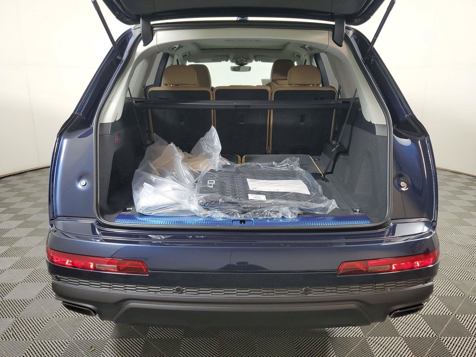 New 2026 Audi Q7 2.0T Premium Plus AWD/4WD image 9