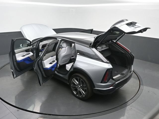 New 2026 Cadillac Optiq Sport 2 AWD/4WD image 66