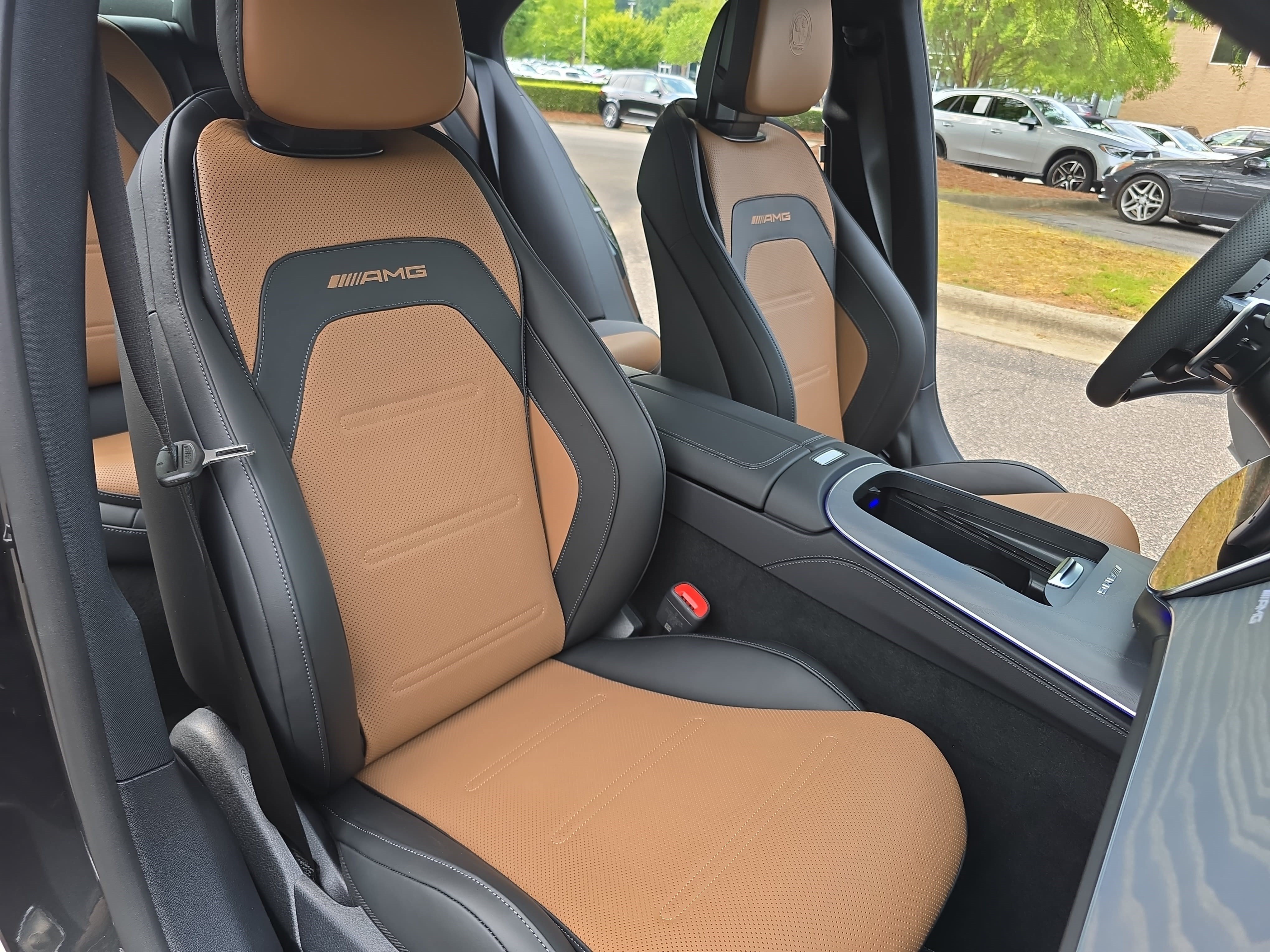 New 2026 Mercedes-Benz E 53 AMG e 4MATIC Sedan image 10