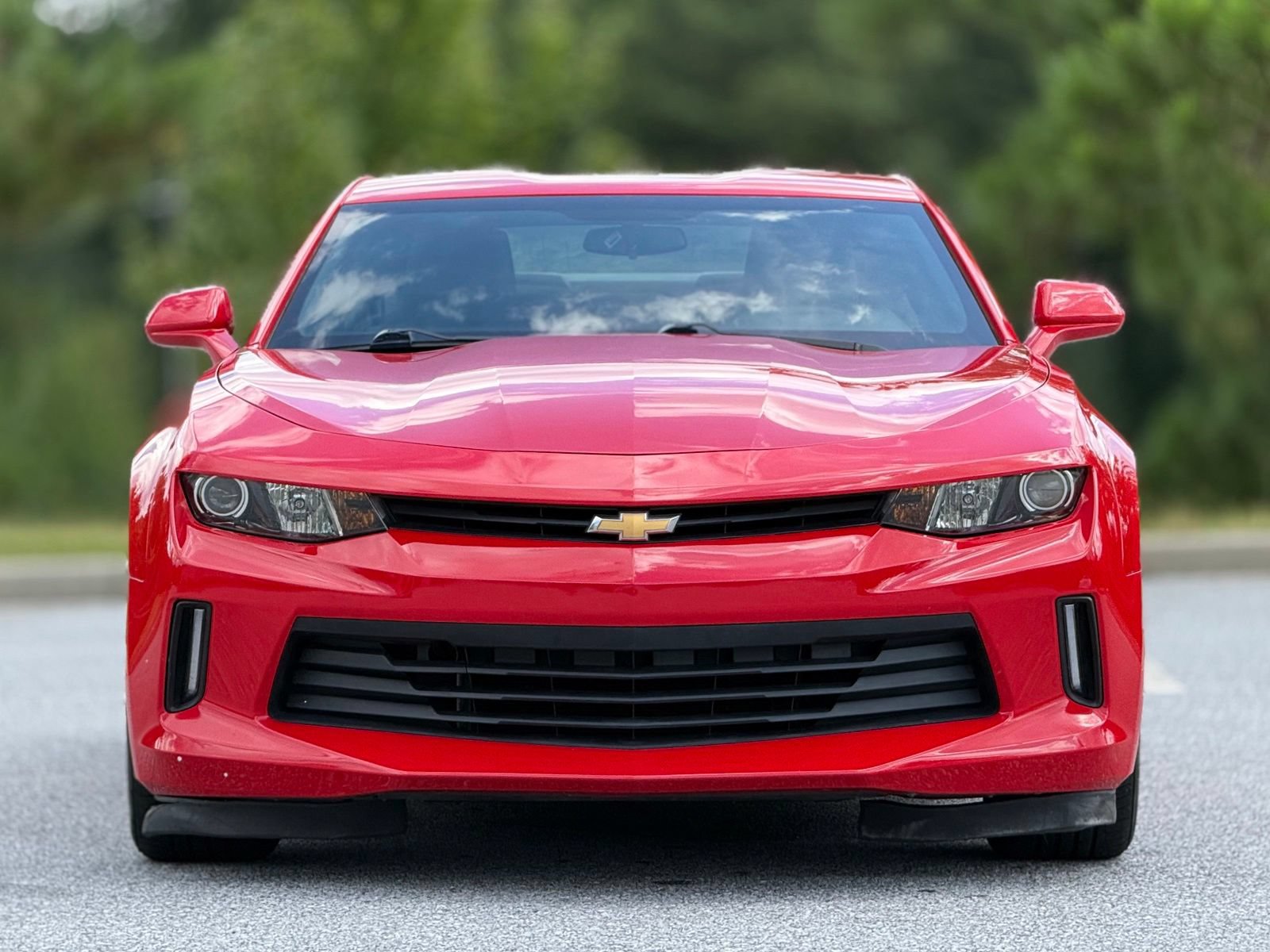 Used 2017 Chevrolet Camaro LT RWD image 3